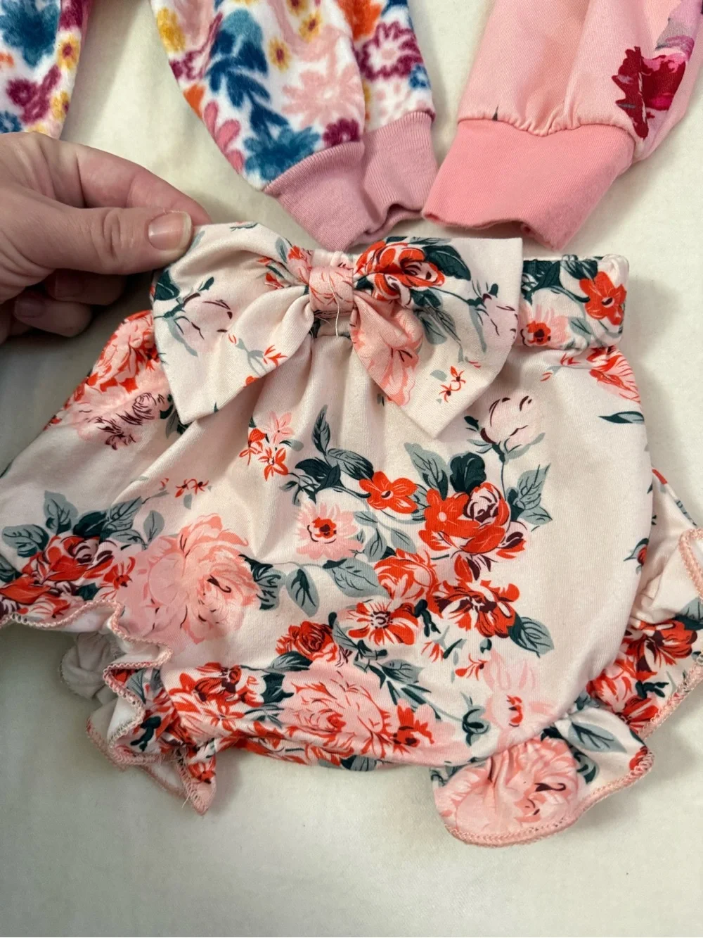 Baby Girl floral and pink clothes lot/ bundle - 0-3months